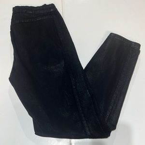 NYDJ Not Your Daughter’s Jeans size 6 leggings lift tuck technology. Black